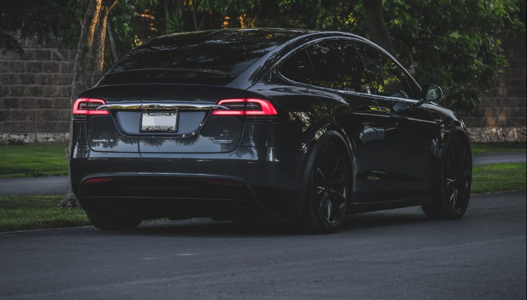 Tesla Model X: A Guide to Repair and Pricing