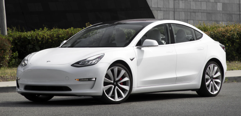 What are the weaknesses of Tesla Model 3?