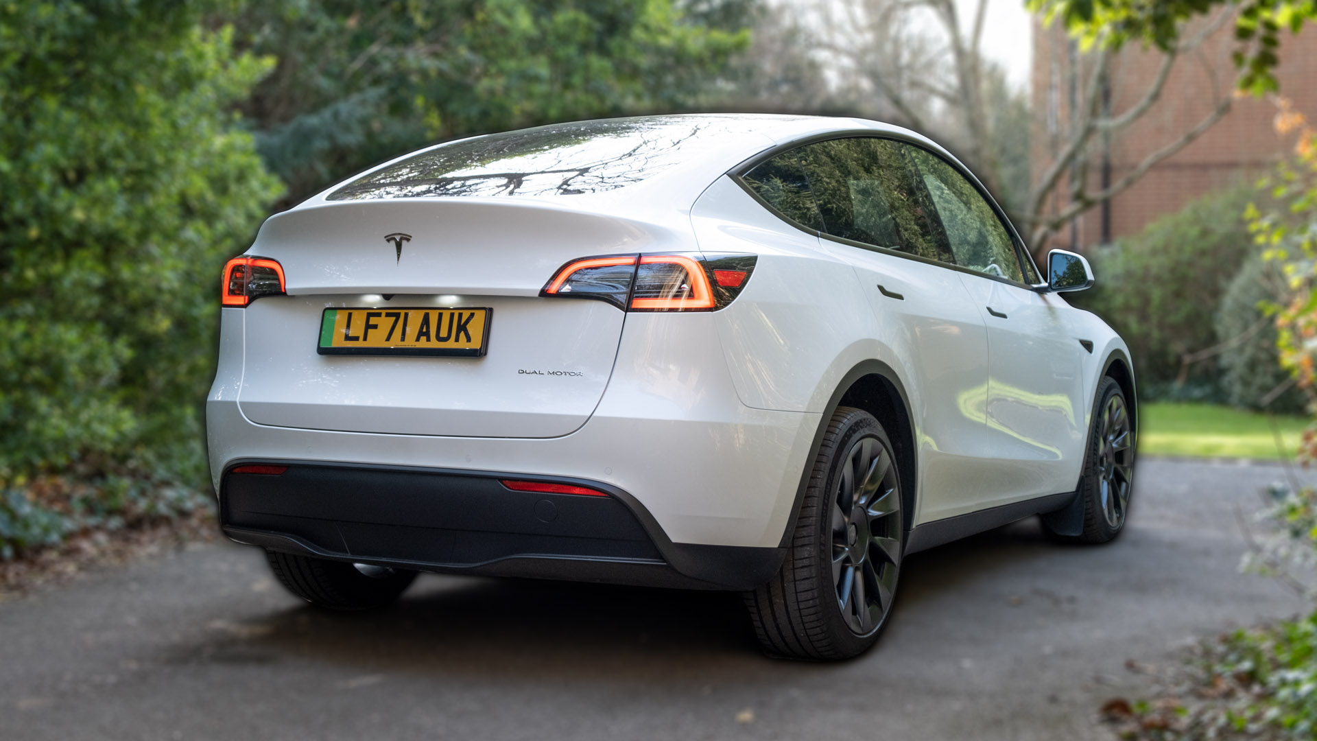 The Tesla Model Y: An Electric SUV with a Built-In Dashcam