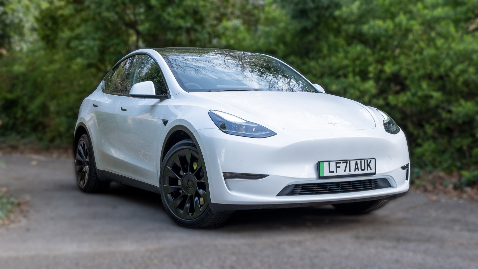 The Tesla Model Y: An Electric SUV with a Hands-Free Power